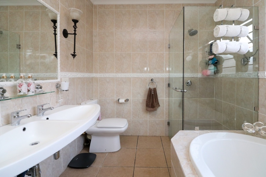 3 Bedroom Property for Sale in Wilkoppies North West